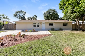 6232 Murdock Ave Sarasota, FL 34231
